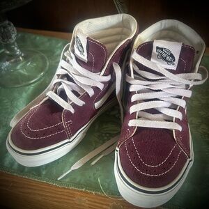 Vans Big Girl SZ 3 High Top Sneakers - Grape Wine and White Excellent cond